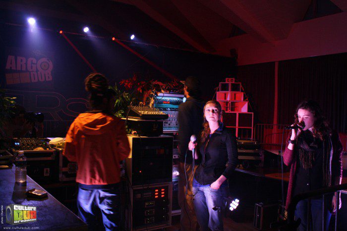 Unik Family feat Djule & Rox
