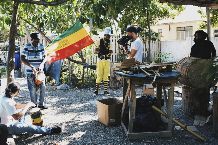 Inna Jamdown by Lousy Auber