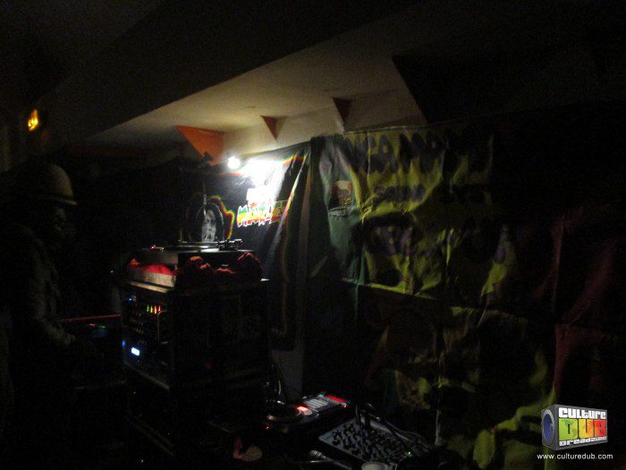 Live Report – Dubtherapy – 30/12/2017 – Péniche Audrey ... Live Report – Dubtherapy – 30/12/2017 – Péniche Audrey ...