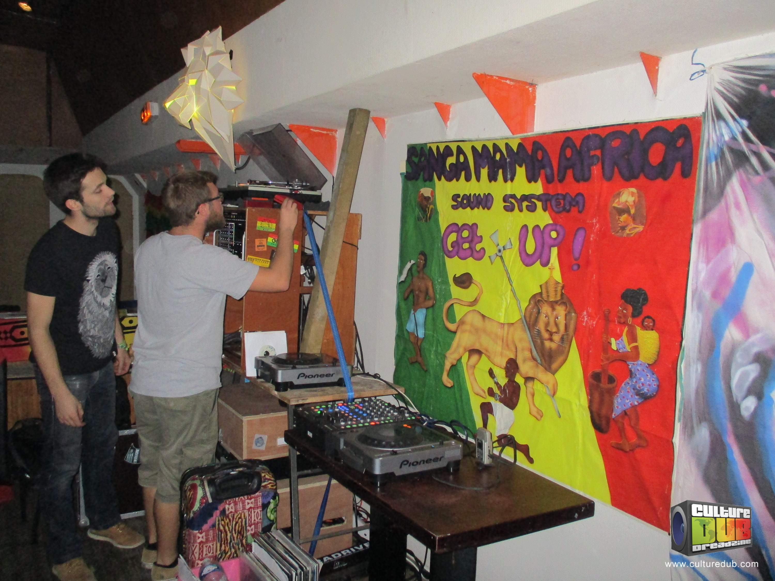 Sanga Mama Africa+Gussie P+Snoww Dub System-2